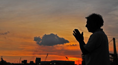 Praying-man-standing